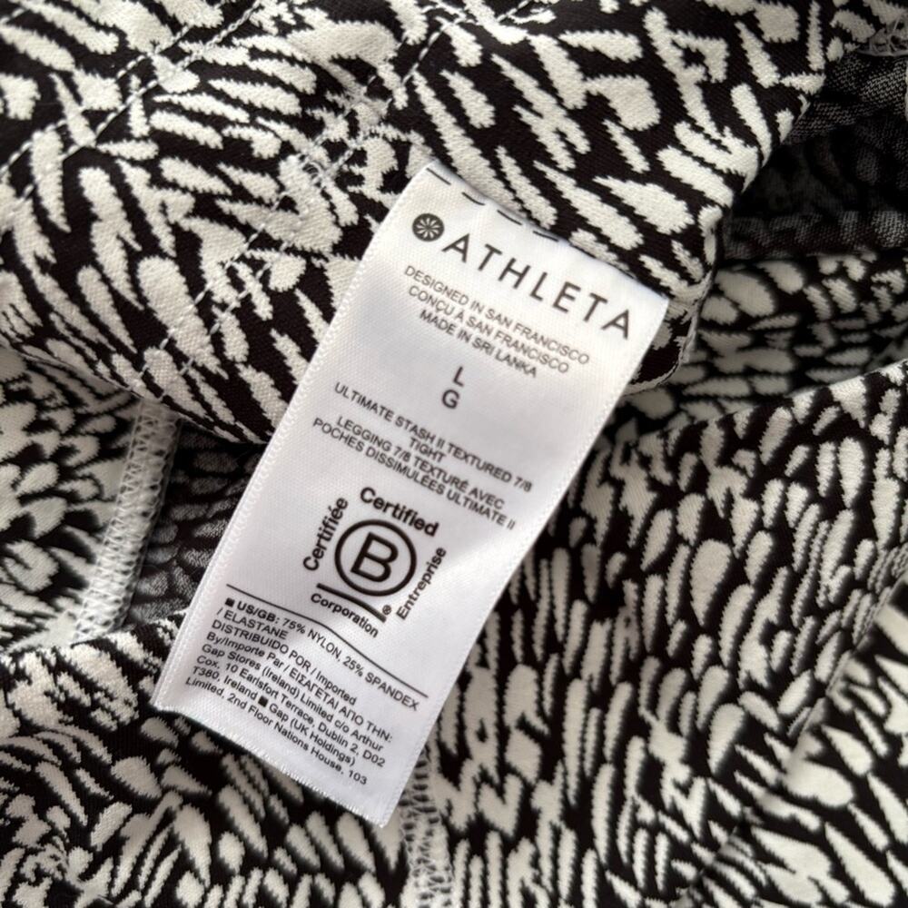 Athleta Ultimate Stash II Textured 7/8 Leggings SZ L Black White Activewear - Picture 8 of 10